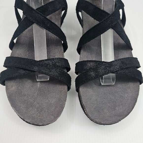 Munro Tarifa Sandal Womens 10 NARROW Black Suede Strappy Wedge Travel Casual - Picture 5 of 15